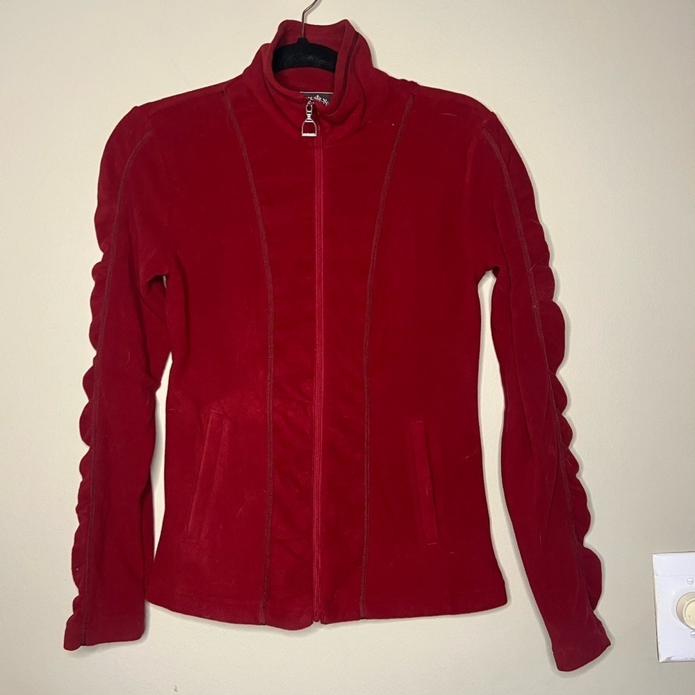 Ariat Red Ruched Sleeve Fleece Jacket - Picture 1 of 9